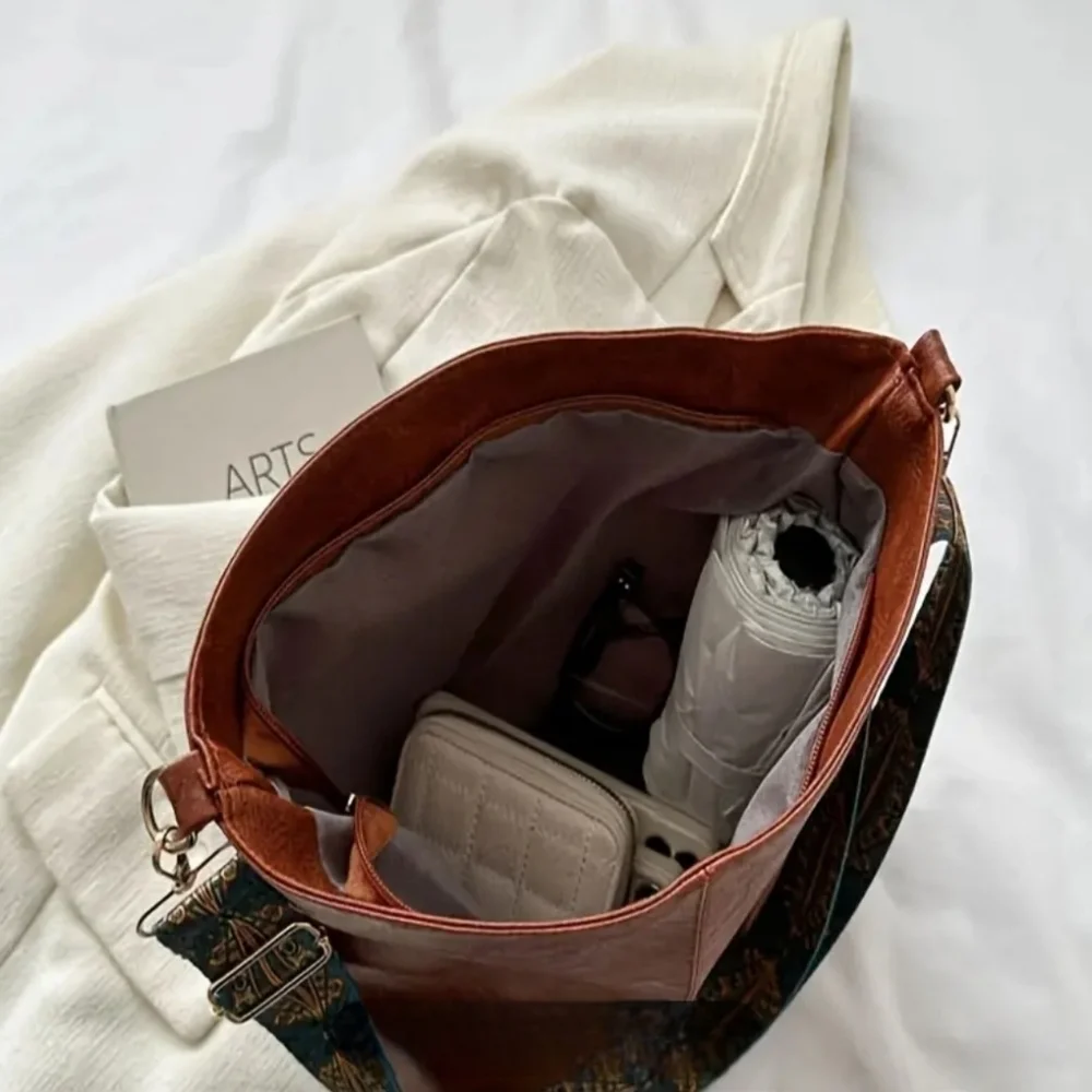 Vintage Large Capacity Hobo Bag - Retro Bohemian Shoulder Tote for Women…